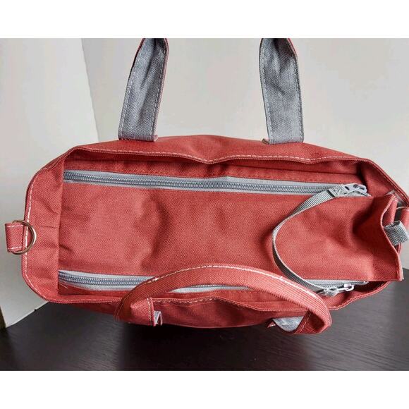 LocknLock Insulated Tote With 3-Piece Storage Set Red Gray Lock & Lock Lock And - Picture 3 of 13